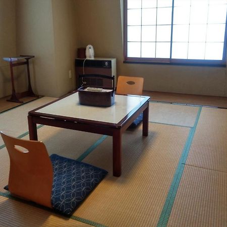โอโย บิสซิเนส โฮเต็ล อาซาเลีย กุนมะ คูซัตสึ Hotel คุซาสึ ภายนอก รูปภาพ