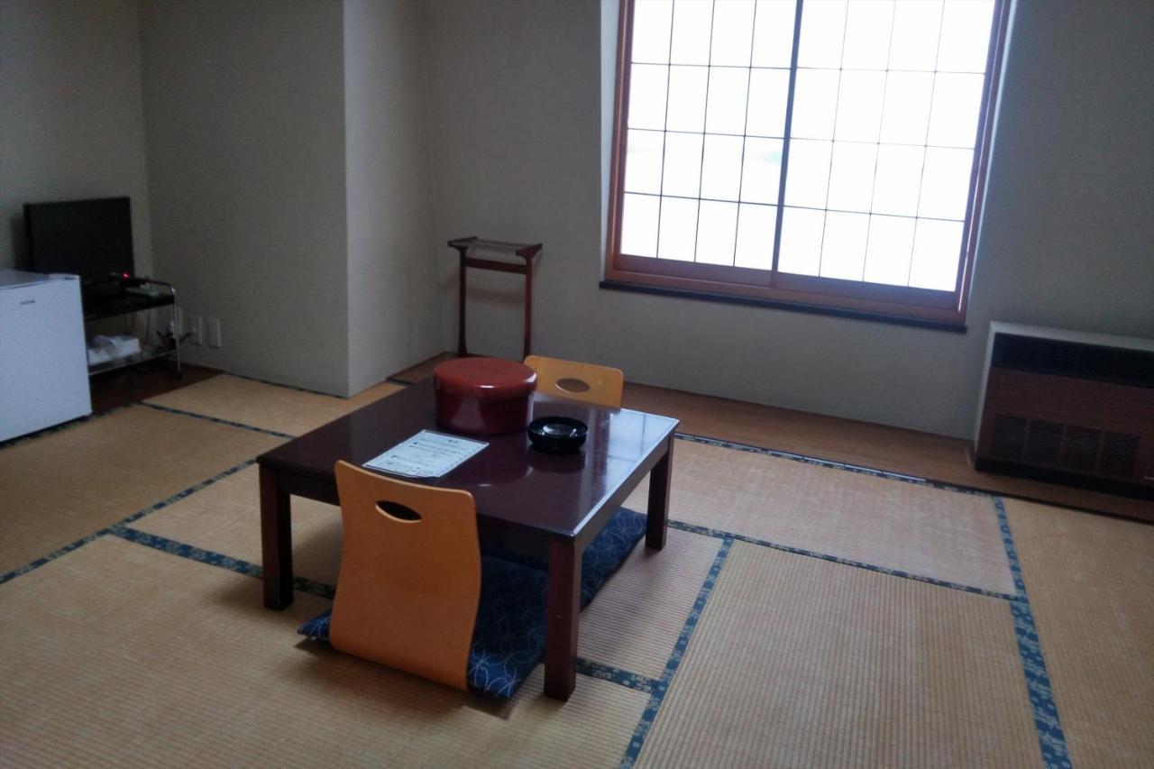 โอโย บิสซิเนส โฮเต็ล อาซาเลีย กุนมะ คูซัตสึ Hotel คุซาสึ ภายนอก รูปภาพ